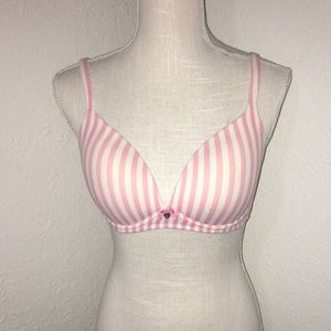 Victoria’s Secret Body By VS No Underwire Bra 34D